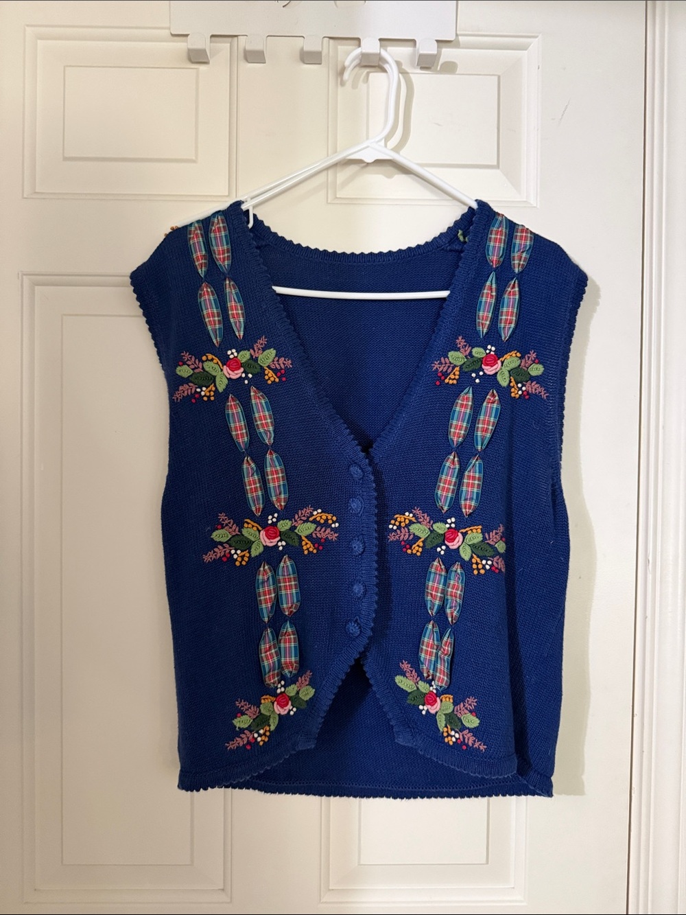 Vintage Susan Bristol Blue Embroidered Knit Vest